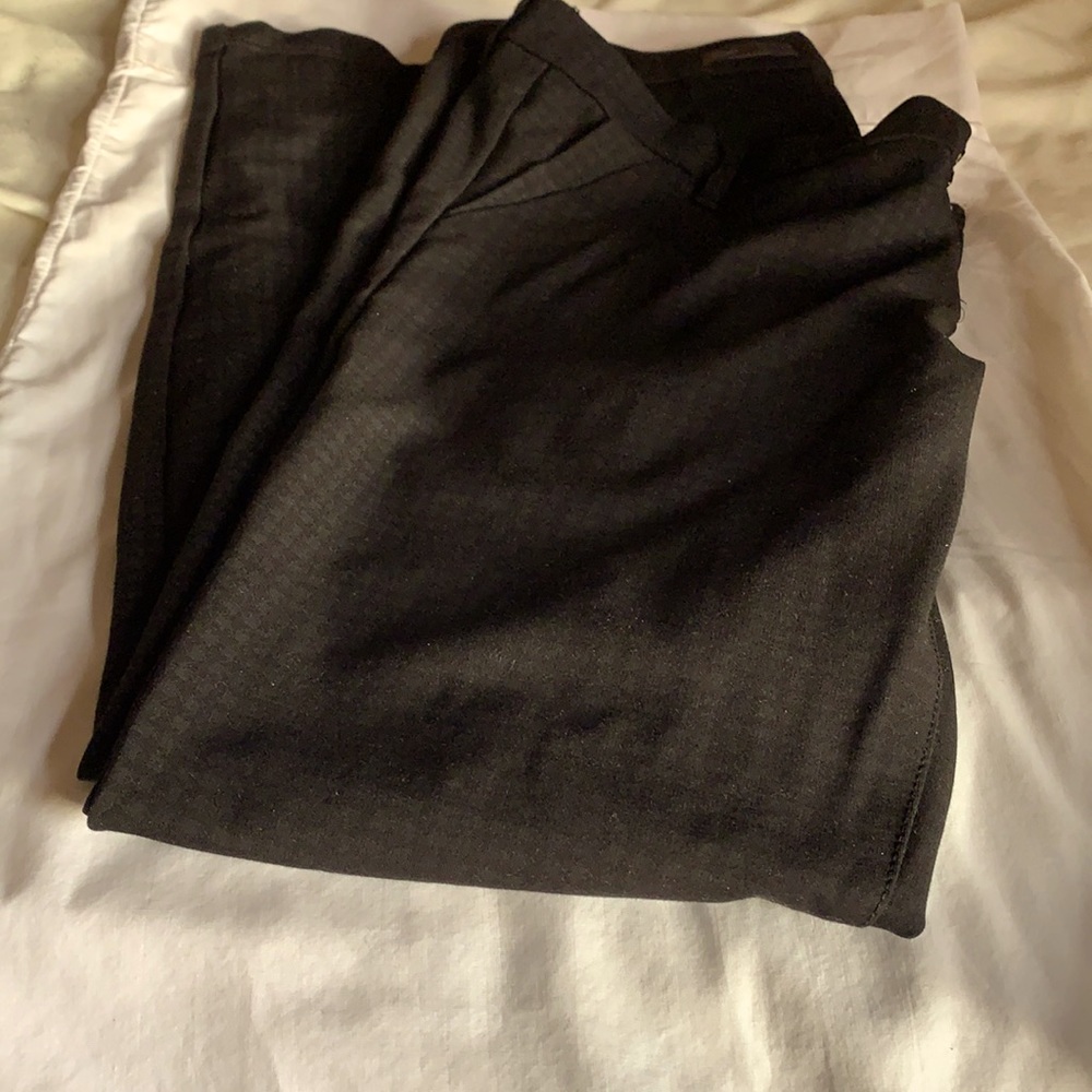 KUT from the kloth sz 16 🎃HP🎃 black/black houndstooth pants EUC